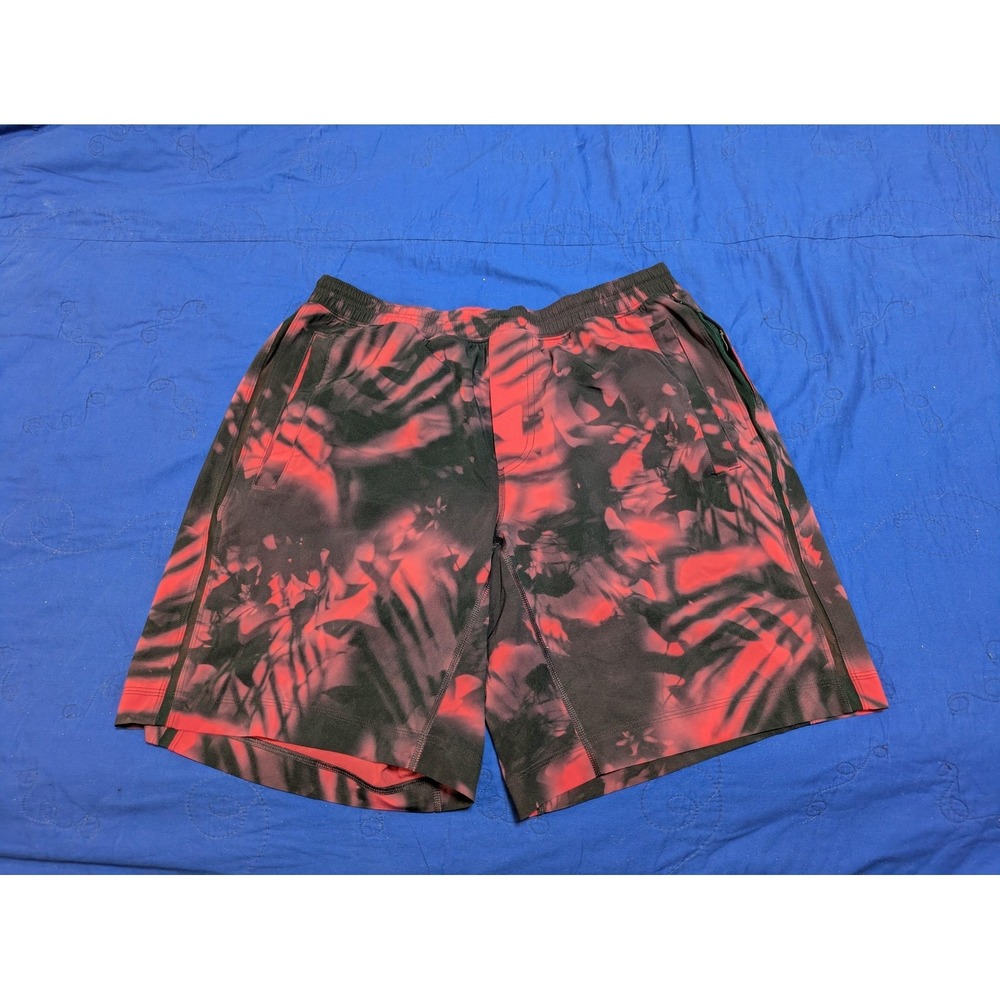 Lululemon Shorts Mens 34 Pink Black Batik Print Lined 9 Inseam Running Athletic